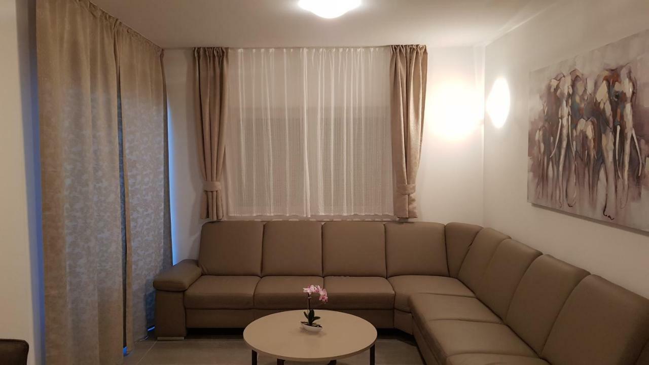 Apartment Aria Exclusive Petrcane Εξωτερικό φωτογραφία